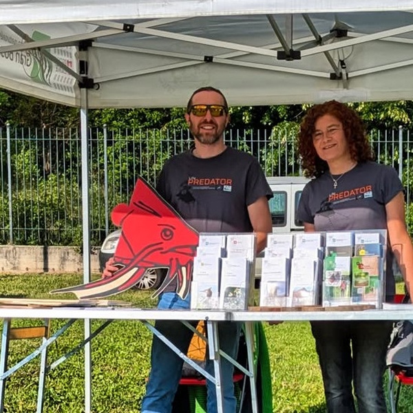 §Le Guide dei Parchi delle ALpi Cozie e lo stand Life Predator durante Evviva l\u0027Asl To3.
