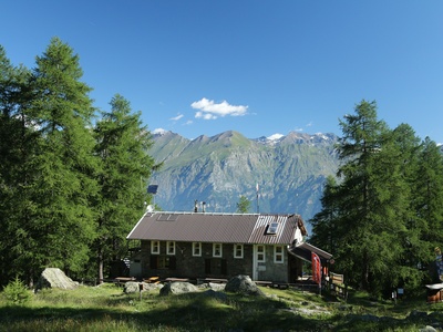 rifugio Toesca