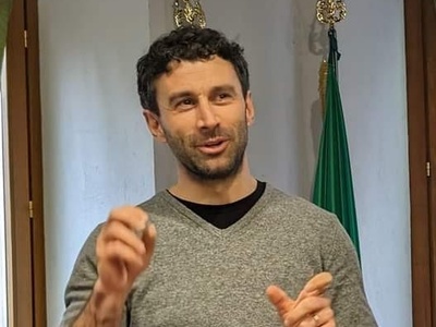 Matteo Ghiotto \u002D Language Desk Chambra d\u0027Oc