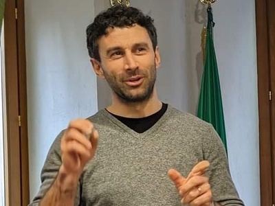 Matteo Ghiotto \u002D Language Desk Chambra d\u0027Oc