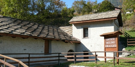 Esterni Mulino idraulico del Martinet di Salbertrand