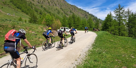 Frequentazione in bicicletta del Parco naturale Orsiera Rocciavré, salita Colle delle Finestre
