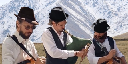 Trio Three Trad Lyre